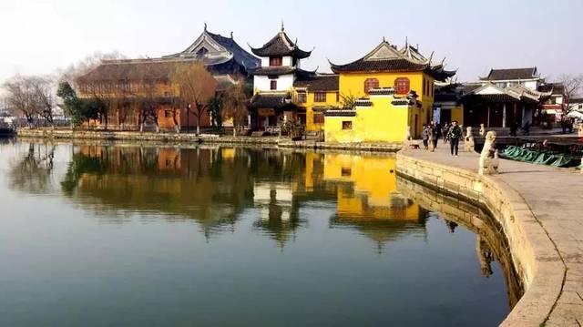 HPV疫苗有哪些类型？孕妇或者男性要不要打？